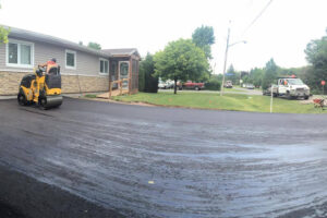Paving Companies Insights on Low-Maintenance Driveway Choices.