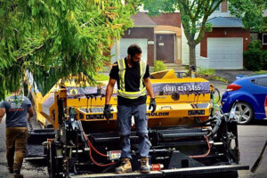 How to Create Long-Lasting Surfaces for Homes and Businesses with Asphalt Paving..