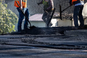 How Local Paving Companies Adapt to Regional Weather