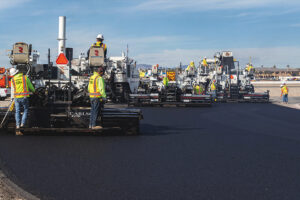 How Top Paving Contractors Ensure Durable Asphalt and Concrete Surfaces..
